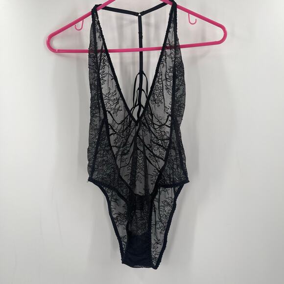 VICTORIA'S SECRET Bodysuit Size Small Lace Lingerie Black Plunge Sexy Strappy - Picture 12 of 12